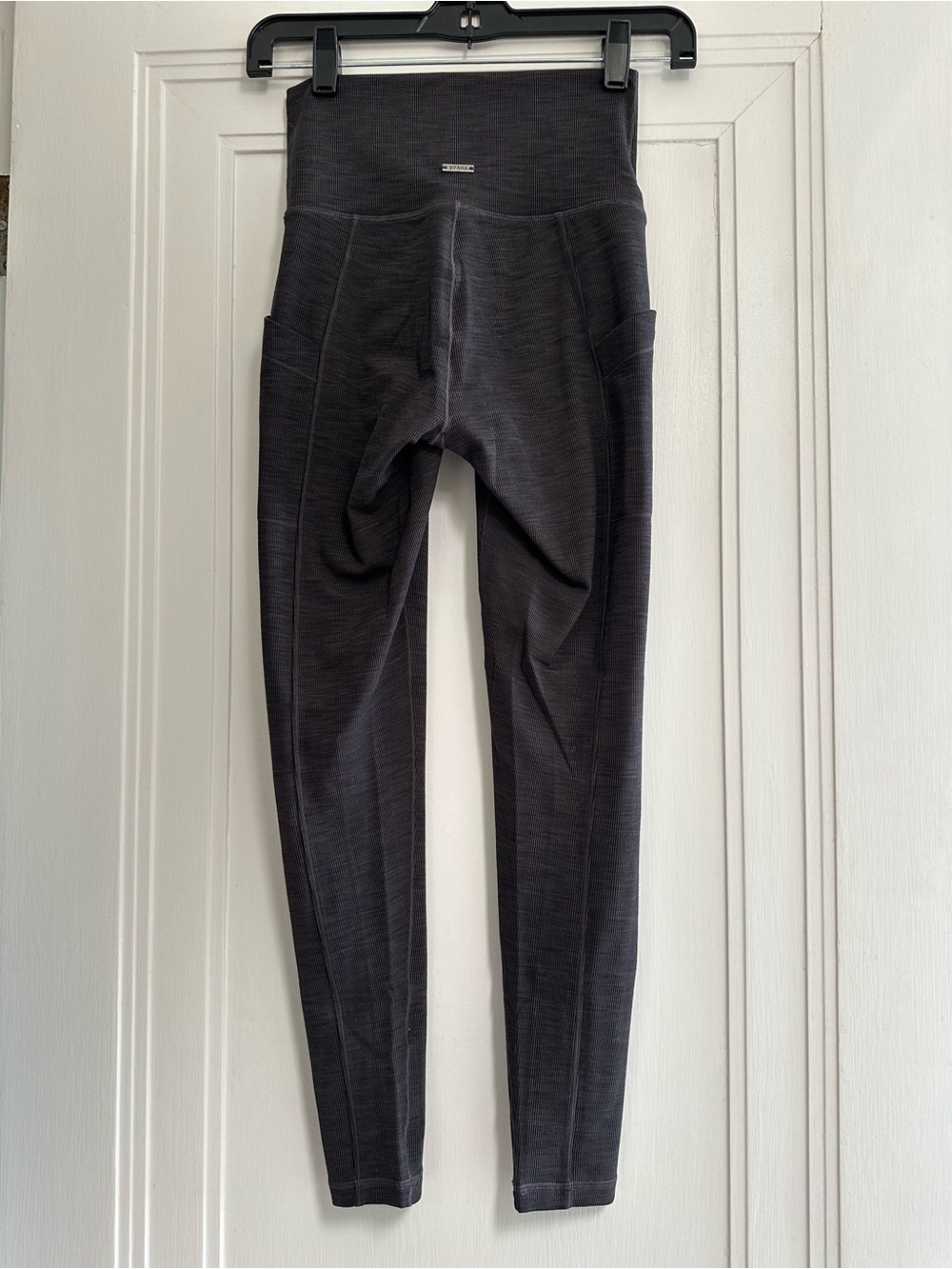 Prana High-Waist Micro-Ribbed Charcoal Gray Leggings with Side Pockets - XS - Picture 7 of 10